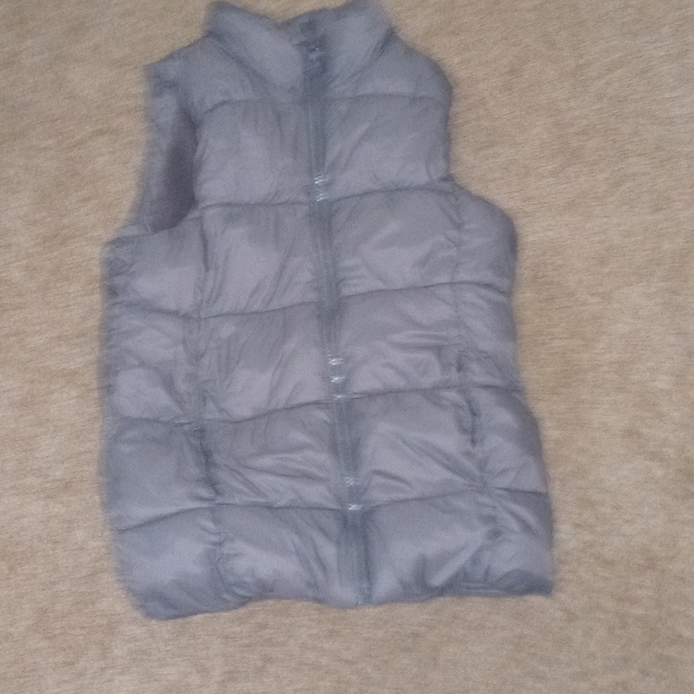 Grey zip up Short sleeve cover up.